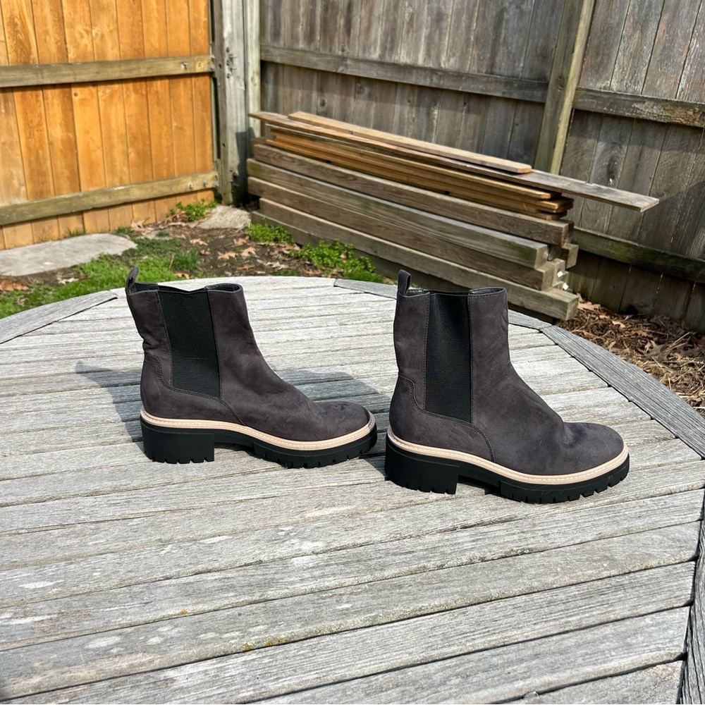 OPEN EDIT Mya Lug Sole Chelsea Women‎ Boots Grey Anthracite Size 11